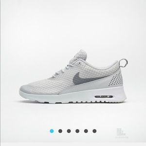 Nike AirMax Thea runners